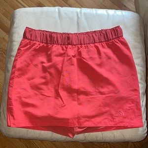 The North Face V Skort. Q12